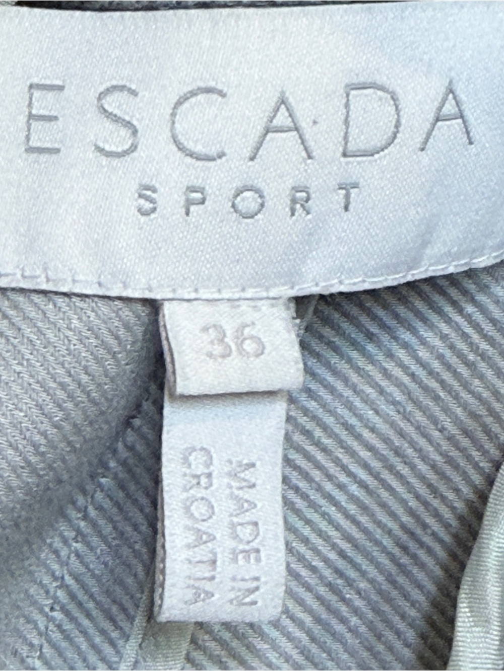 Escada Gray Tailored Blazer and Wide-Leg Trousers - Picture 3 of 4
